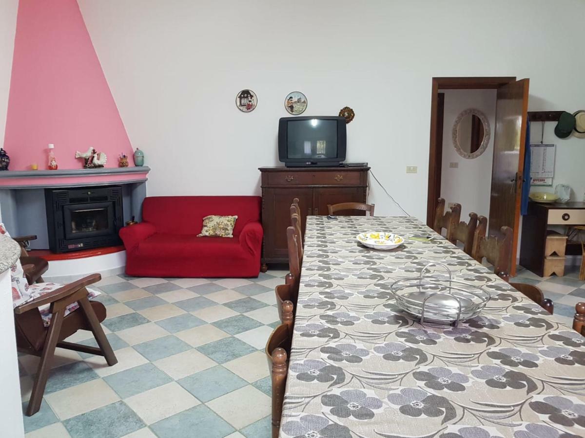 Villetta Su Barrali Orosei Esterno foto